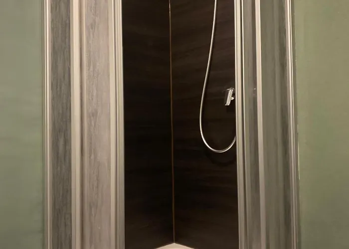 דירה Michelangelo Netflix